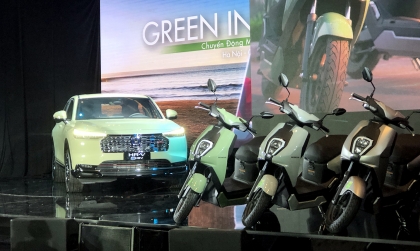 Honda Việt Nam manh tay ưu đãi cho cả xe máy và ô tô trong tháng cuối năm